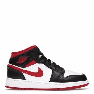 🥊*NEW* Air Jordan 1 Mid “Gym Red” (GS)
